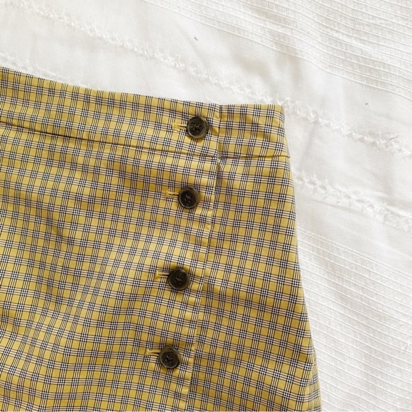 ARITZIA SUNDAY BEST HEATHER YELLOW PLAID BUTTON FRONT SHORTS SKORT - Picture 10 of 12